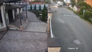 Фото: На Кубани подростки на питбайке врезались в фургон на полной скорости 1