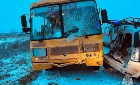 В Башкирии произошло ДТП со школьным автобусом, пострадали семь человек