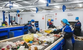 В Новокузнецке заработала автоматическая линия сортировки мусора