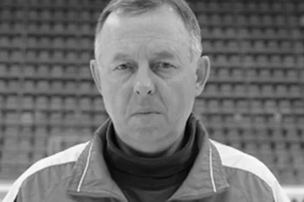 Ушёл из жизни ветеран кузбасского хоккея Сергей Красильников