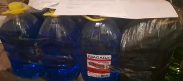 Фото: В Кузбассе из магазинов изъяли более 100 литров опасного продукта с метанолом 1
