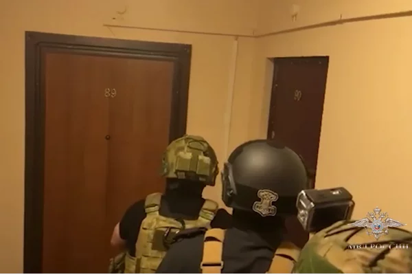 МВД задержало мошенников, похитивших с помощью вируса у россиян более 200 млн рублей