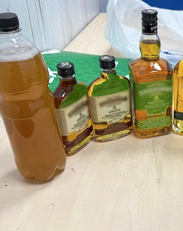 Кемеровчанин попытался похитить из магазина алкоголь на 4 000 рублей