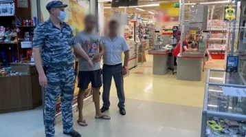 Фото: Кемеровчанин ограбил супермаркет в Геленджике 1