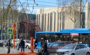 В ГИБДД рассказали подробности жёсткого ДТП в Кемерове: один человек пострадал
