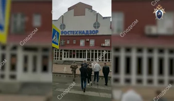 Фото: Замглавы Сибирского Управления Ростехнадзора попался на взятке в 400 тысяч рублей в Кемерове 1
