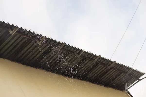 В Кузбассе на ремонт двух крыш общежитий техникума потратят 17 миллионов рублей