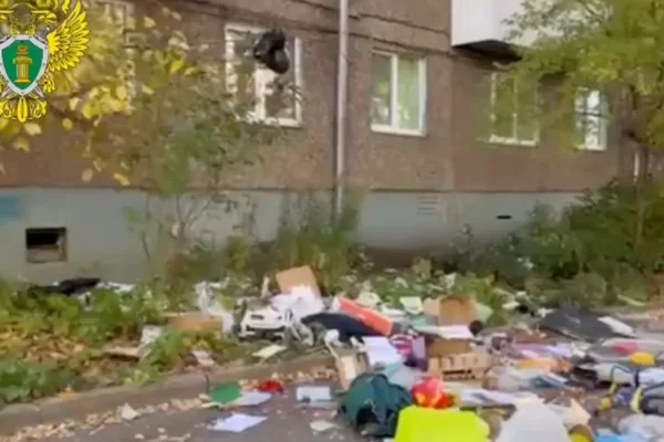 В Уфе мужчина сбросил 3-летнюю дочь с 4 этажа