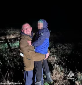 Фото: В Крыму пропавшего ребёнка нашли благодаря куртке со светоотражающими элементами 1