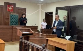 Житель Свердловской области убил мужчину, требовавшего включить шансон