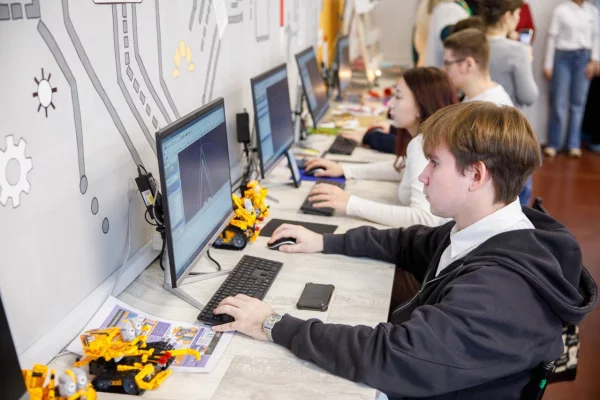 Жители Кузбасса могут получить грант до 700 тысяч рублей на реализацию своей идеи