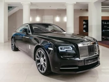 Фото: У жителя Москвы угнали Rolls-Royce за 16,5 миллиона рублей 1