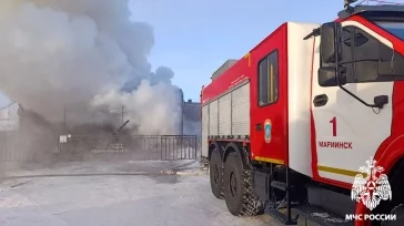 Фото: В Мариинске ликвидировали пожар в баптистской церкви 2