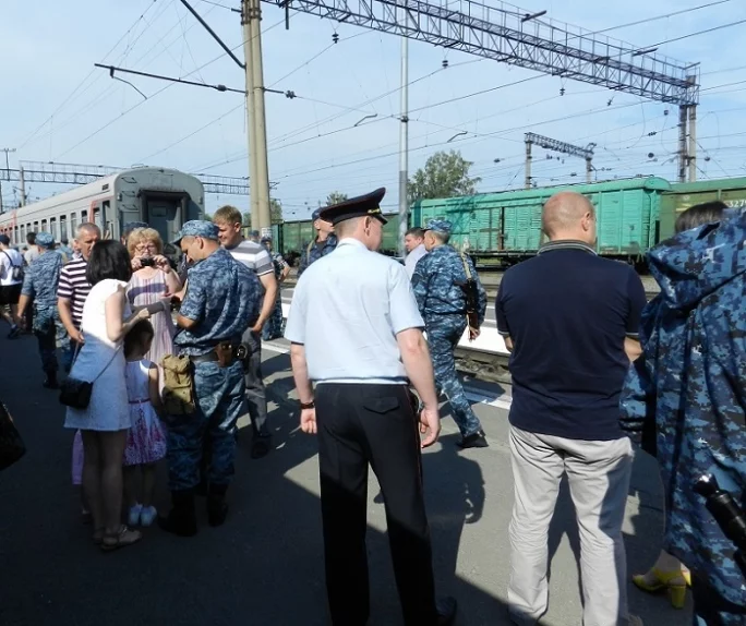 Фото: Кузбасские полицейские вернулись домой после шести месяцев на Северном Кавказе 2