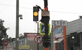 Три новых светофора смонтированы и установлены в Кемерове