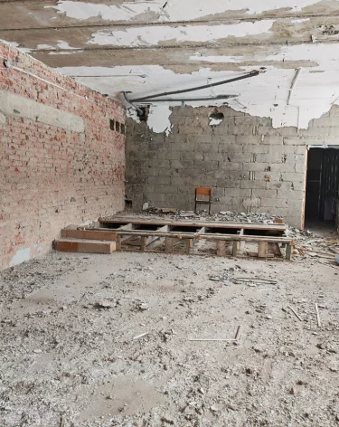 Полная перепланировка и современные классы: в междуреченской гимназии начался капремонт