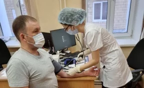 «Нужны силы»: мэр Кемерова прошёл повторную вакцинацию от коронавируса