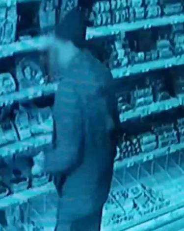 Житель Кузбасса похитил из магазина алкоголь и закуску