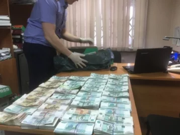 Фото: Дворовая коррупция: кузбассовца оштрафовали на 6 млн рублей за взятку в 500 тысяч 1