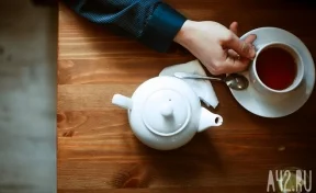 Британский таблоид рассказал о четырех видах чая, которые помогут с бессонницей