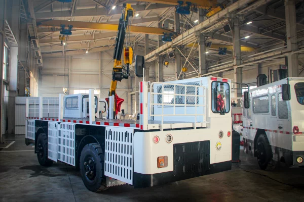 «СУЭК-Кузбасс» обновляет парк подземного транспорта