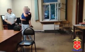 В Новокузнецке 3-летний мальчик ушёл от мамы гулять по городу