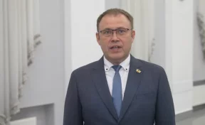 «Пусть всё задуманное сбудется»: Илья Середюк поздравил выпускников кузбасских школ