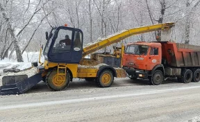 Власти Кемерова рассказали, какие улицы очистят от снега 11 марта