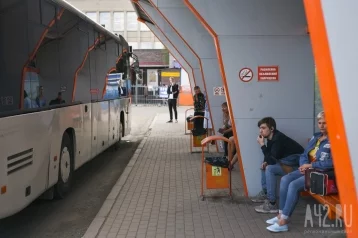 Фото: В Кузбассе приняли закон о бесплатном проезде по пригородным маршрутам для детей участников СВО 1