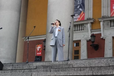 Фото: В Прокопьевске концерт ко Дню Победы пройдёт на ступенях драматического театра 2