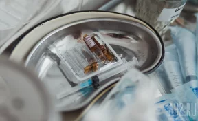 В Казахстане мужчина на спор проглотил 26 ручек