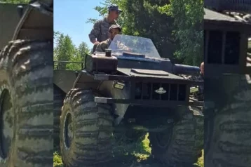 Фото: В Кузбассе росгвардеец на вездеходе нашёл потерявшегося в лесу пенсионера 1