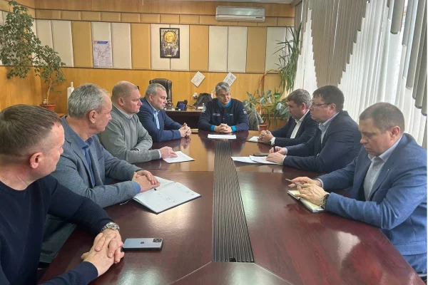 Власти: в Новокузнецке 35% автобусов «ПитерАвто» не выходят на линию ежедневно