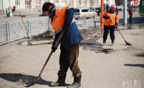 В Кемерове продолжают расконсервацию дождеприёмников