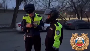 Фото: Полицейские задержали жителя Уфы на моноколесе в форме инспектора ДПС 1