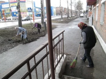 Фото: 24 000 кузбассовцев присоединились к акции по уборке территорий от грязи   1