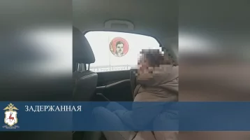 Фото: В Нижнем Новгороде пьяная пассажирка угнала такси и оставила на набережной 1