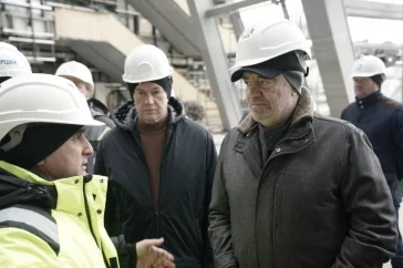Фото: Валерий Гергиев проверил ход строительства филиала Мариинского театра в Кемерове 4