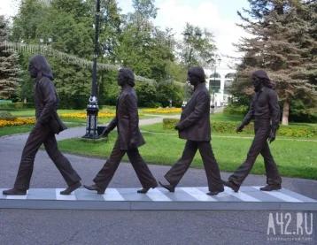 Фото: В Кузбасс привезут скульптуру The Beatles 1
