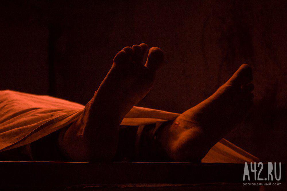 В Пермском крае мужчина убил отца и год прятал его тело в диване 