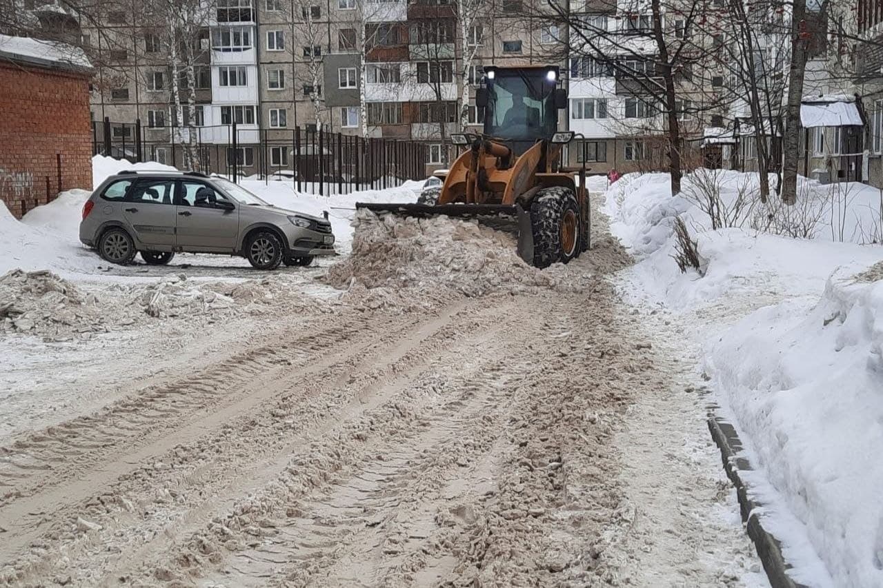 Илья Середюк рассказал об уборке снега на кемеровских улицах