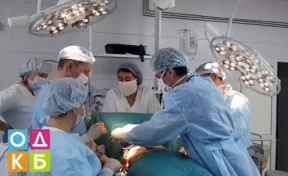 В Кемерове прооперировали ребёнка с вогнутой грудью
