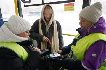 Фото: В Кемерове за месяц задержали 52 «зайца» в общественном транспорте 1