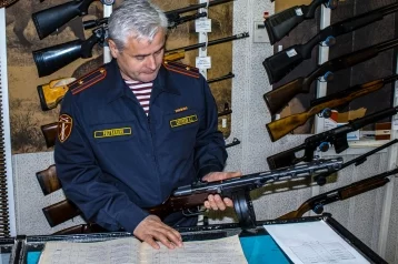 Фото: Губернатор призвал кузбассовцев сдавать незарегистрированные пистолеты и ружья 1