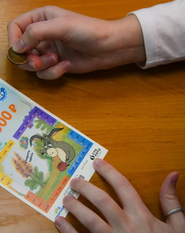 В Омске работница киоска украла 1 400 лотерейных билетов