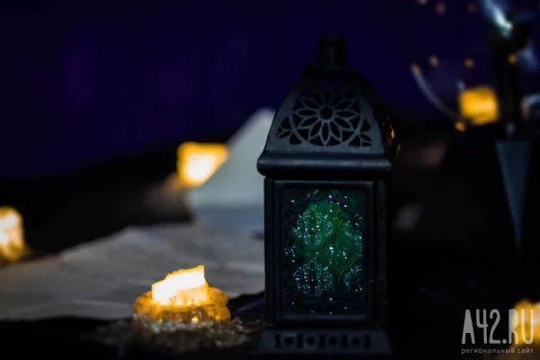 Новокузнечанка насыпала соседям под дверь соль, шепча проклятья