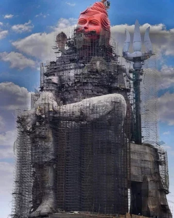 Фото: В Индии установят самую высокую в мире статую бога 1