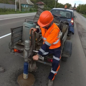 Фото: Кемеровские специалисты проверили ремонт участков автодорог 1