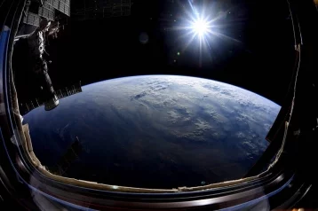 Фото: NASA: гигантский астероид приближается к Земле 1