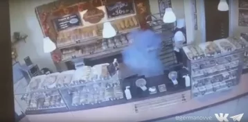 Фото: В Череповце мужчина взорвал страйкбольную гранату в пекарне, где его отказались угостить 1